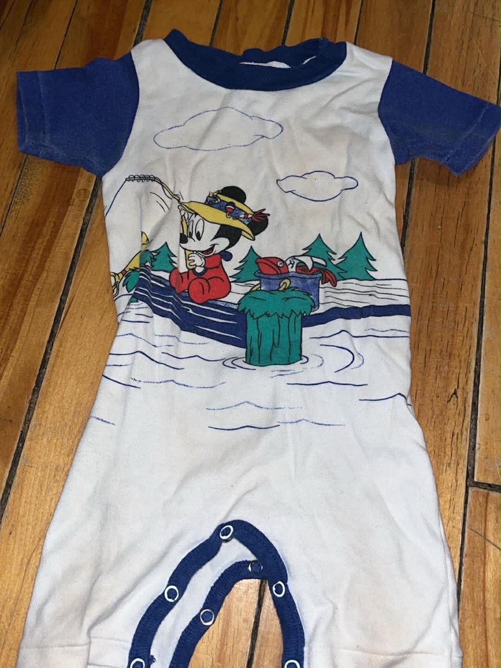 DUNDEE VINTAGE Baby Cartoon Fishing Romper in Blue and White